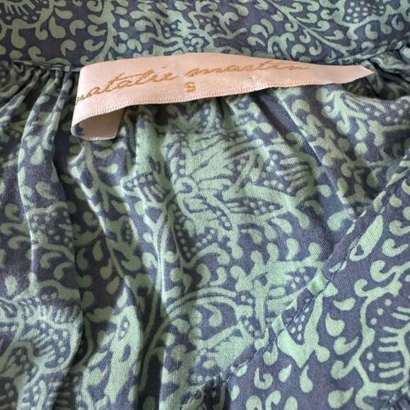 Green Patterned Two-Piece Set - Picture 3 of 7